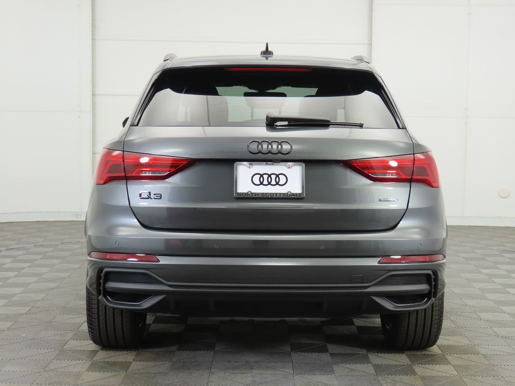 2025 Audi Q3  6
