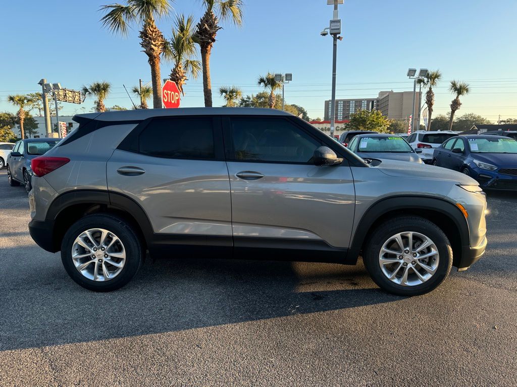 2025 Chevrolet TrailBlazer LS 9