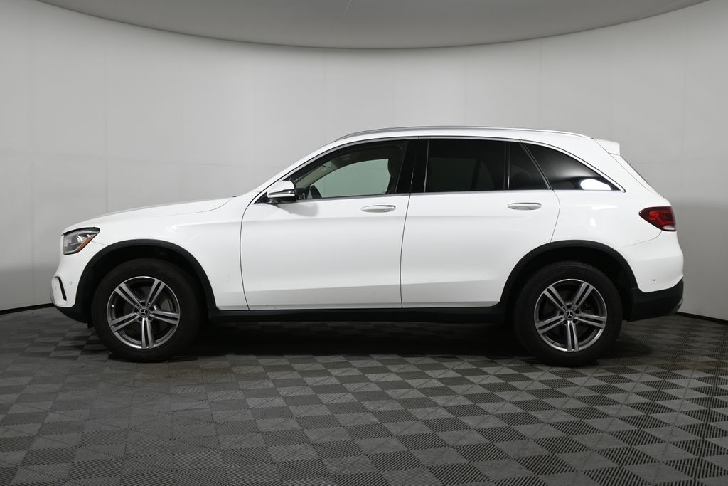 Thumbnail: 2022 Mercedes-Benz GLC - 2