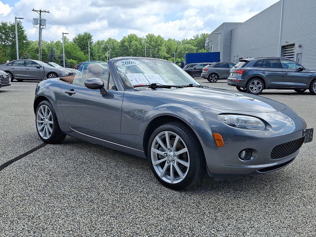 Thumbnail: 2006 Mazda MX-5 Miata - 5