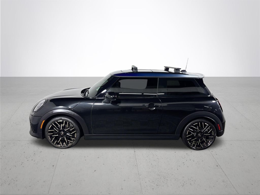 2025 MINI Cooper S Iconic