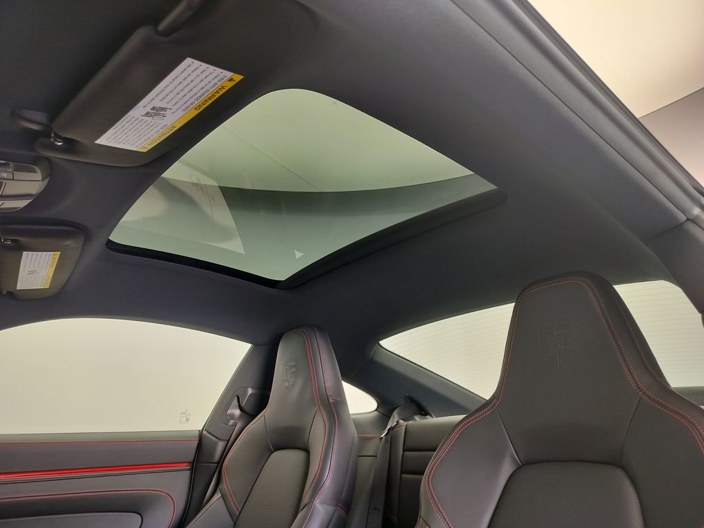 Thumbnail: 2026 Porsche 911 - 7