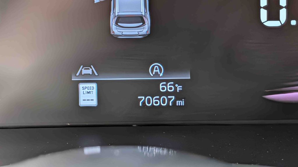 Used 2023 Kia Soul LX 4D Hatchback