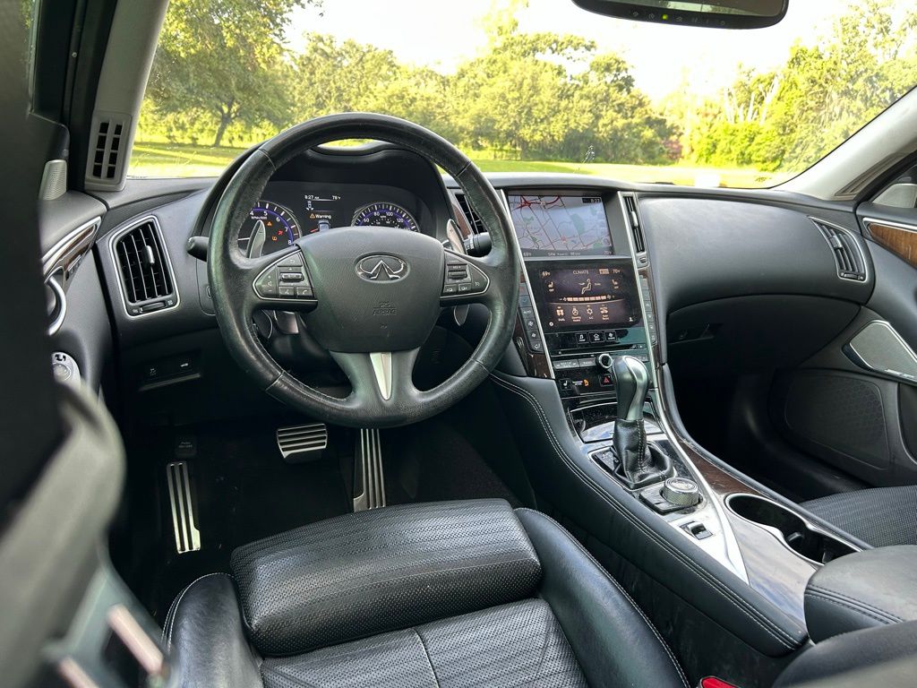 Thumbnail: 2017 INFINITI Q50 - 12