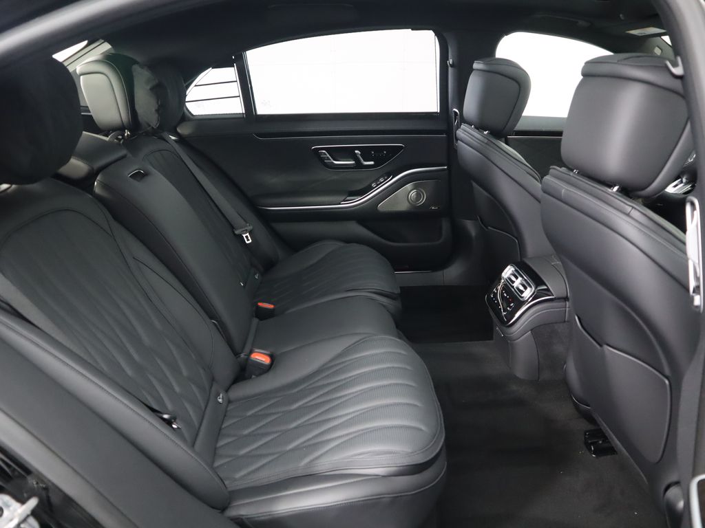 Thumbnail: 2026 Mercedes-Benz S-Class - 24