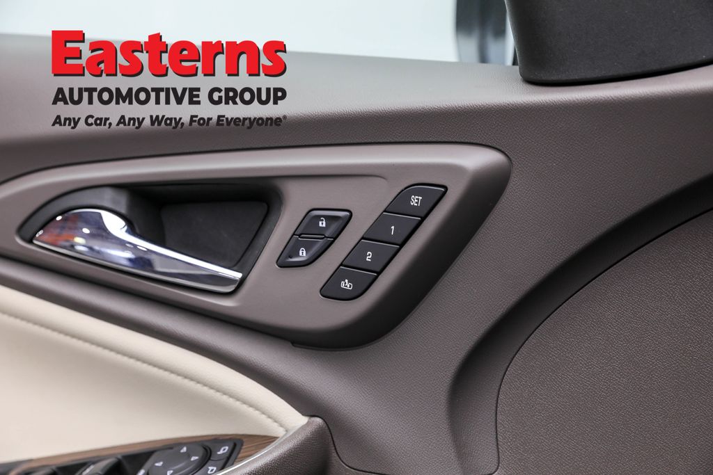 Used 2024 Gray Chevrolet LT image 21