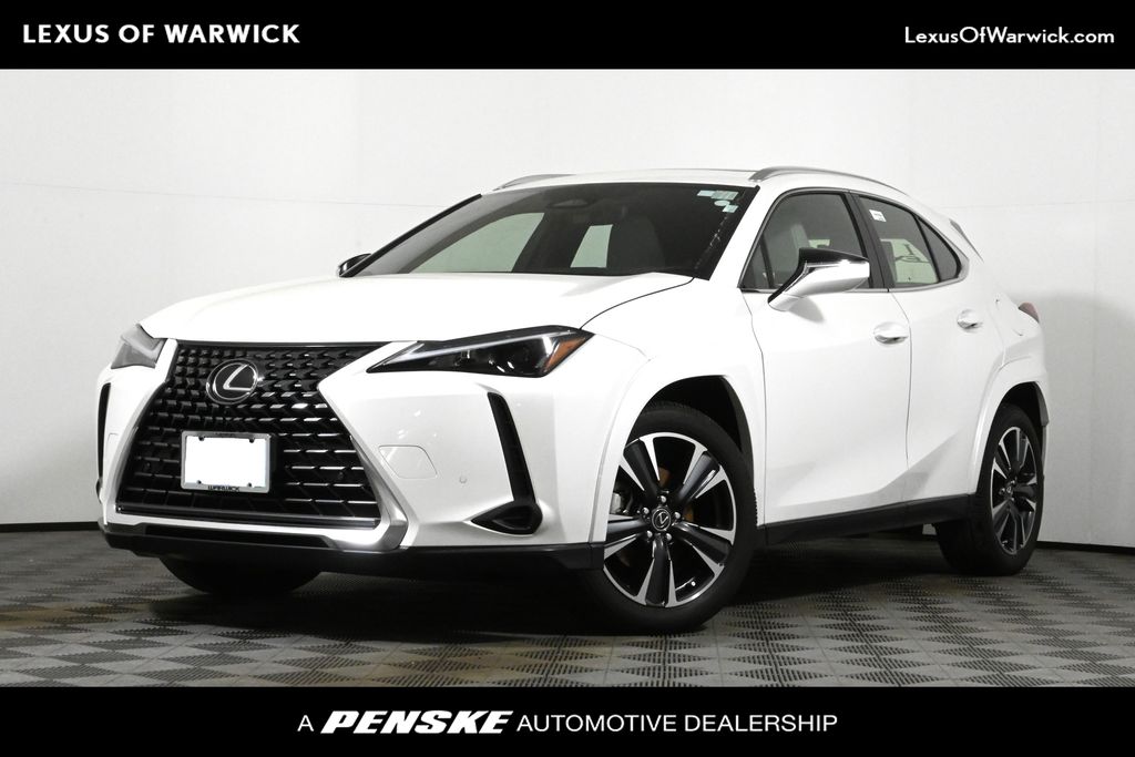 2025 Lexus UX 300h -
                Warwick, RI