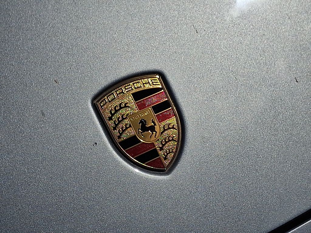 Thumbnail: 2022 Porsche 911 - 4