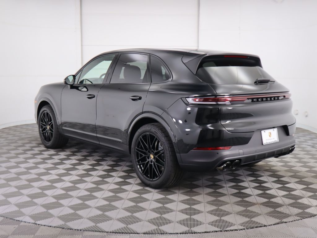 2024 Porsche Cayenne  7