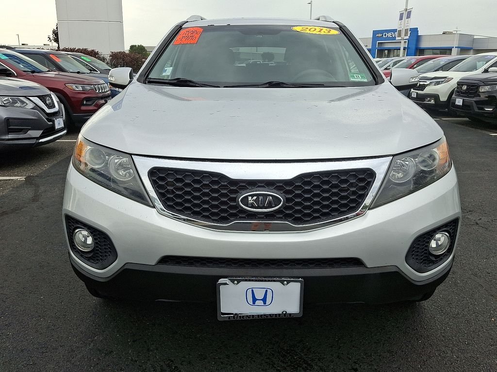 Thumbnail: 2013 Kia Sorento - 2