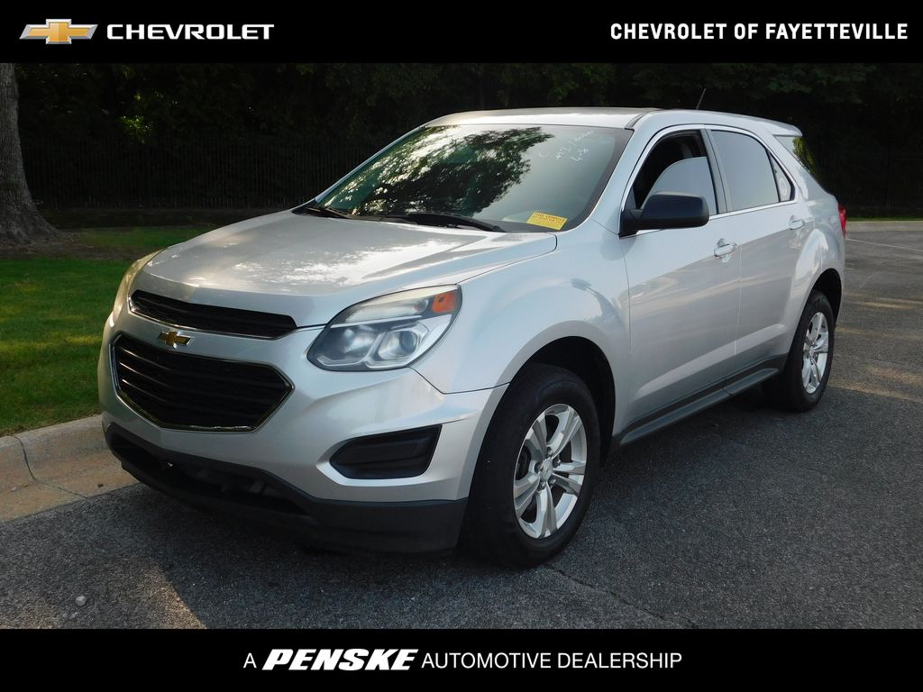 Silver Ice Metallic 2017 Chevrolet Equinox SUV / Crossover Front-Wheel Drive 6-Speed Automatic Overdrive