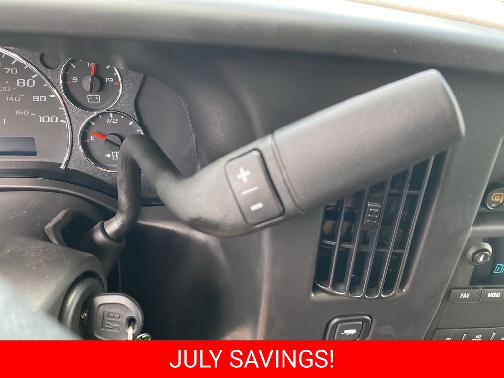 New 2026 Chevrolet Express 2500 Van