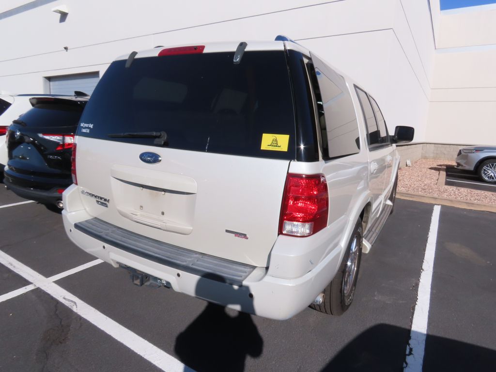 2006 Ford Expedition Limited 3