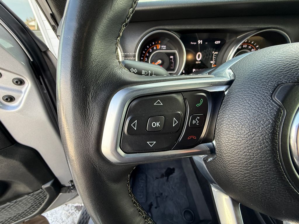 Certified Used 2020 Silver Jeep Overland image 47