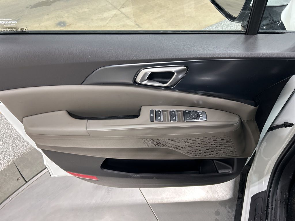 new 2026 Kia Carnival car, priced at $39,765