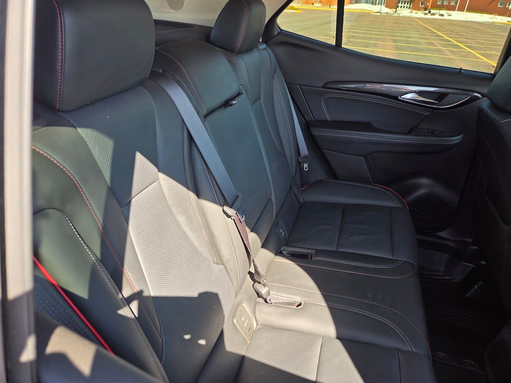2022 Buick Envision Essence