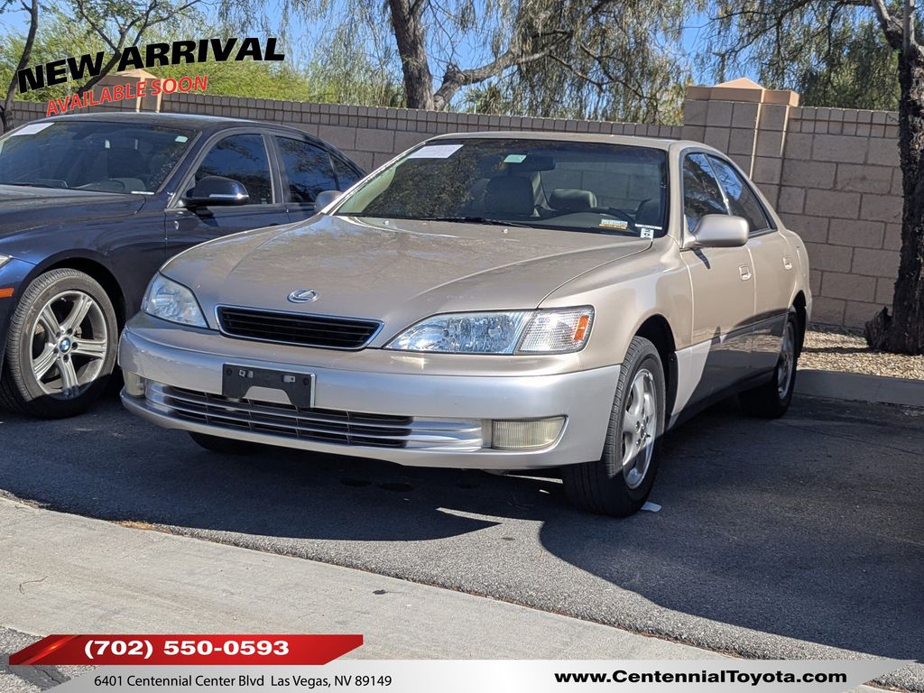 1997 Lexus ES 350 300's photo