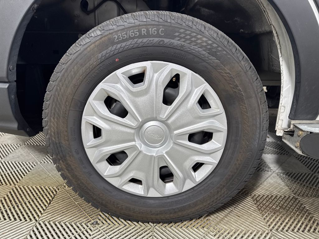 Certified Used 2025 White Ford Base image 16