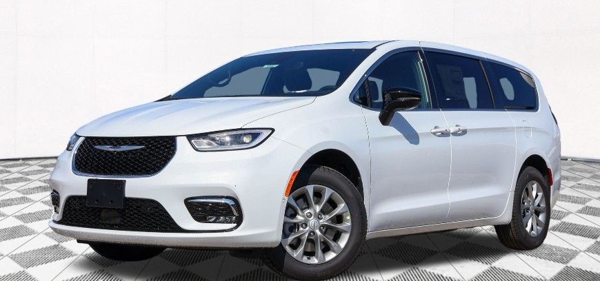 2026 Chrysler Pacifica Limited FWD