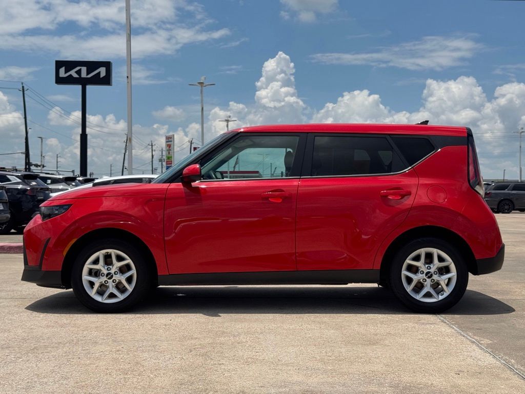 2024 Kia Soul LX - 10
