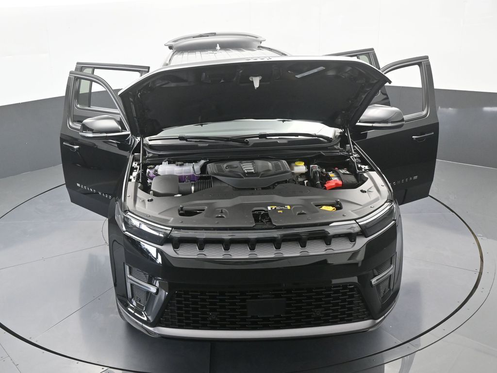 New 2026 High Gloss Black Jeep Limited image 70