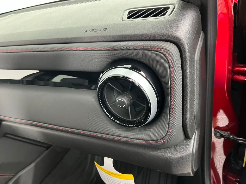 Thumbnail: 2026 Chevrolet Colorado - 9