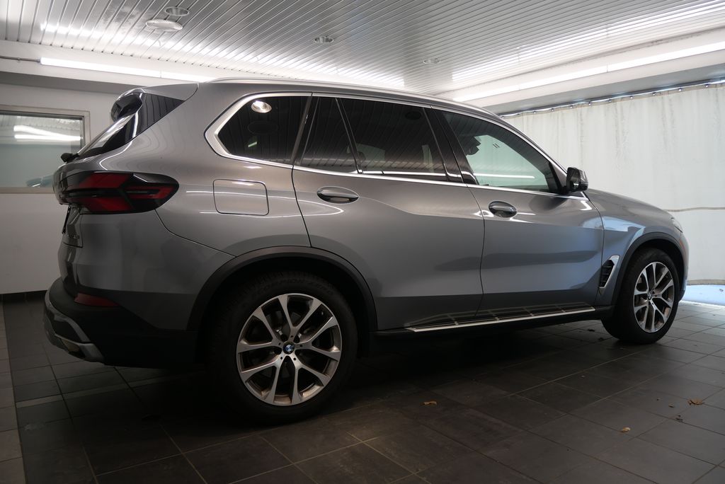 2024 BMW X5 xDrive40i 7