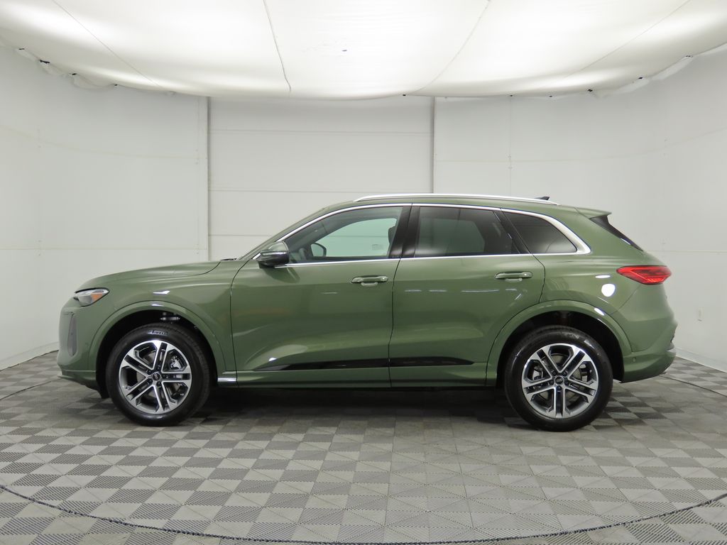 Thumbnail: 2025 Audi Q5 - 8