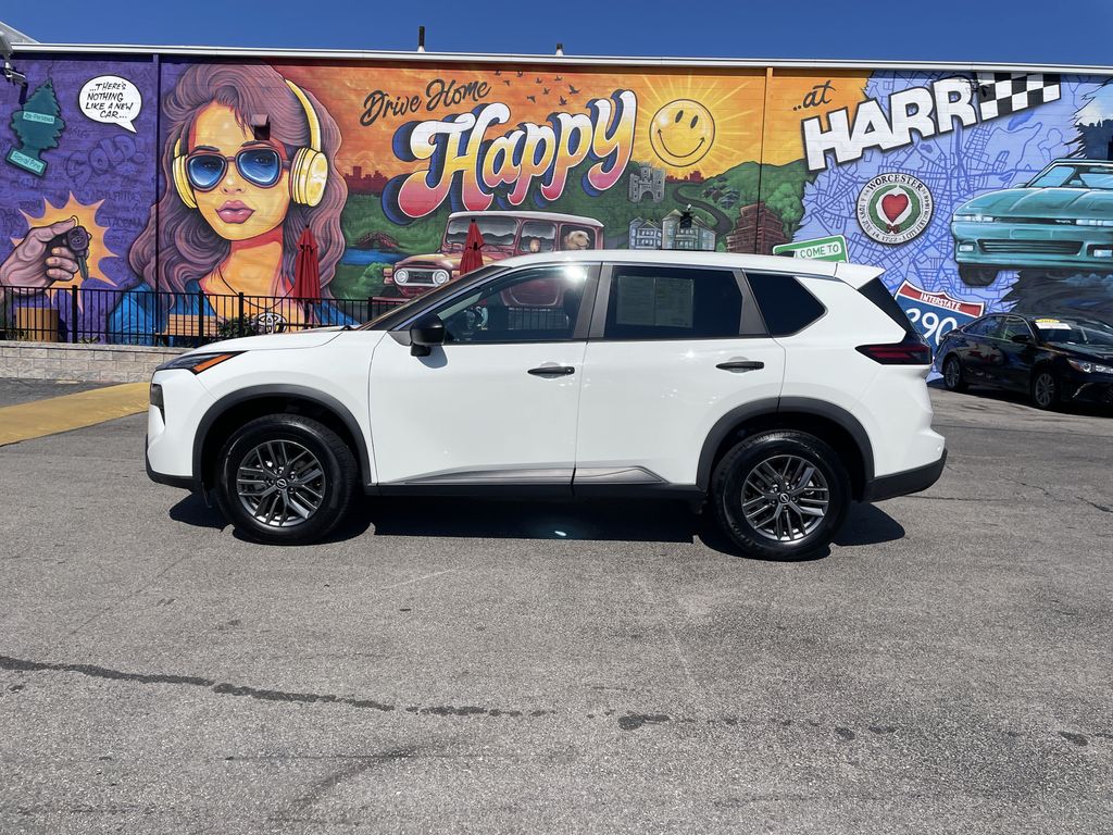 Used 2024 Nissan Rogue SUV
