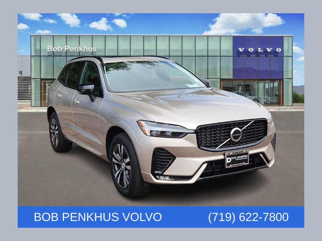 2025 Volvo XC60 B5 Core Dark Theme AWD