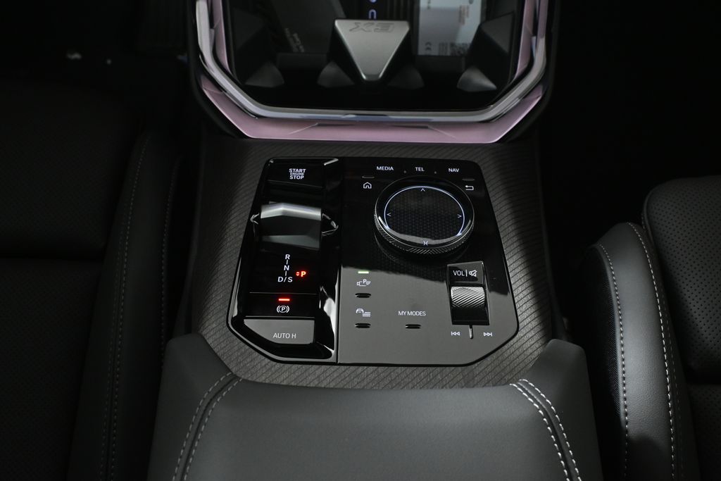 Thumbnail: 2026 BMW X3 - 24