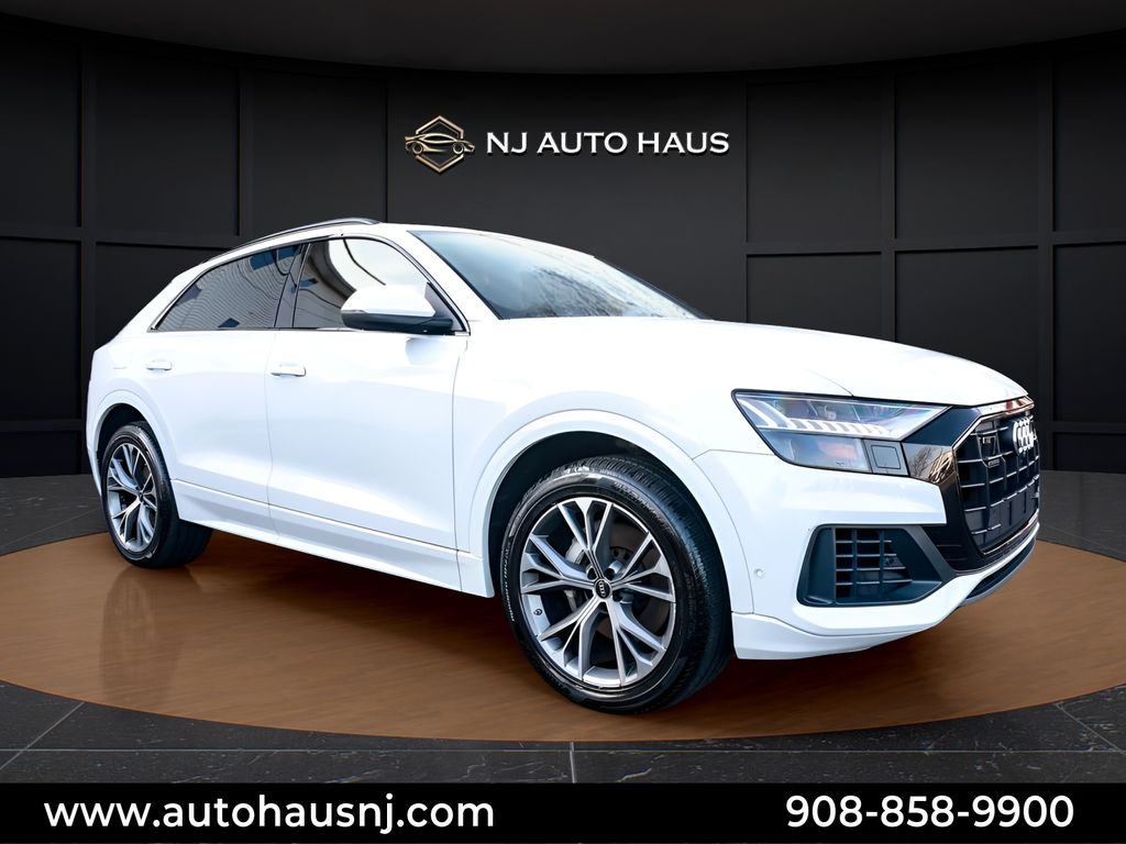 Glacier White 2023 Audi Q8 quattro Premium 55 TFSI SUV / Crossover All-Wheel Drive 8-Speed Automatic