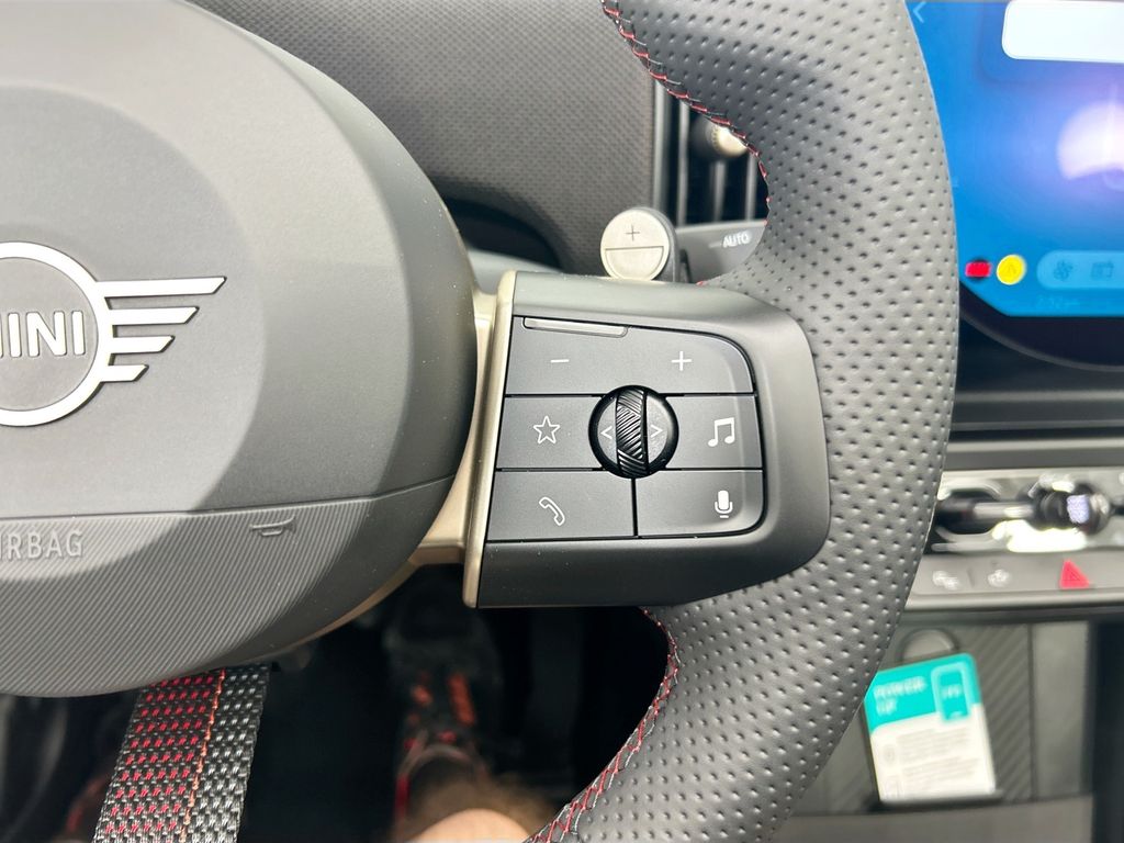 Thumbnail: 2026 MINI Cooper - 12