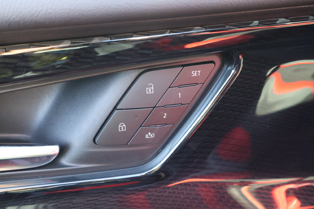 Thumbnail: 2024 Chevrolet Blazer EV - 14