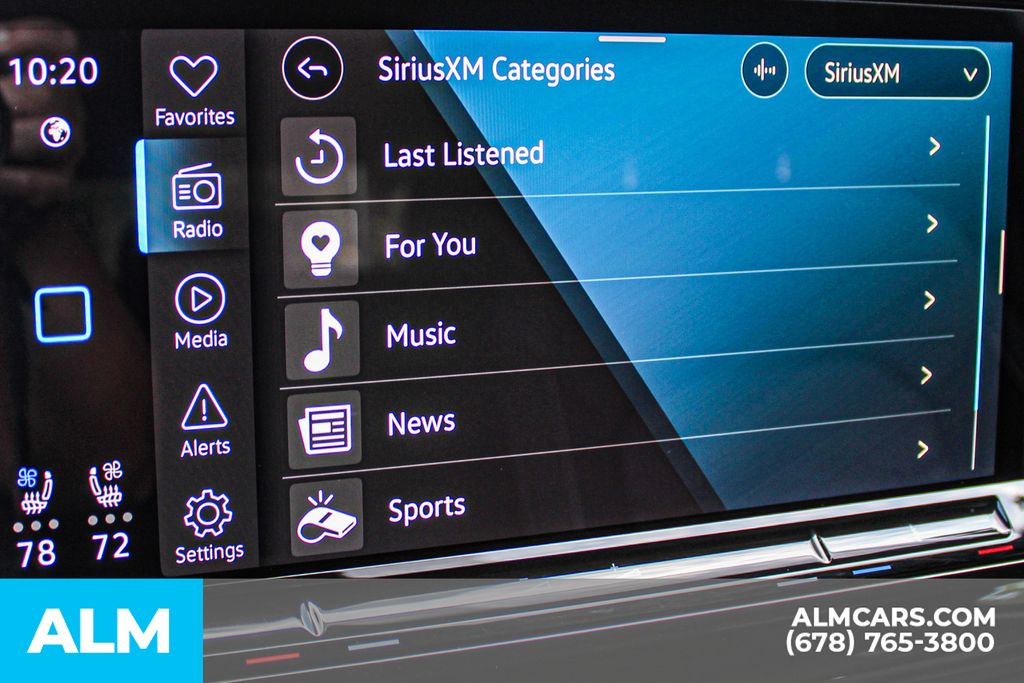 Used 2025 Black Volkswagen 2.0T SE w/Technology image 36