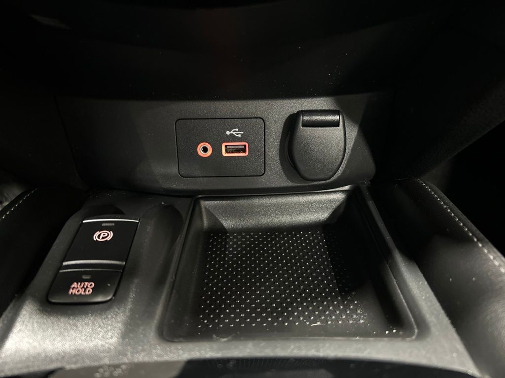 used 2019 Nissan Rogue car, priced at $17,917