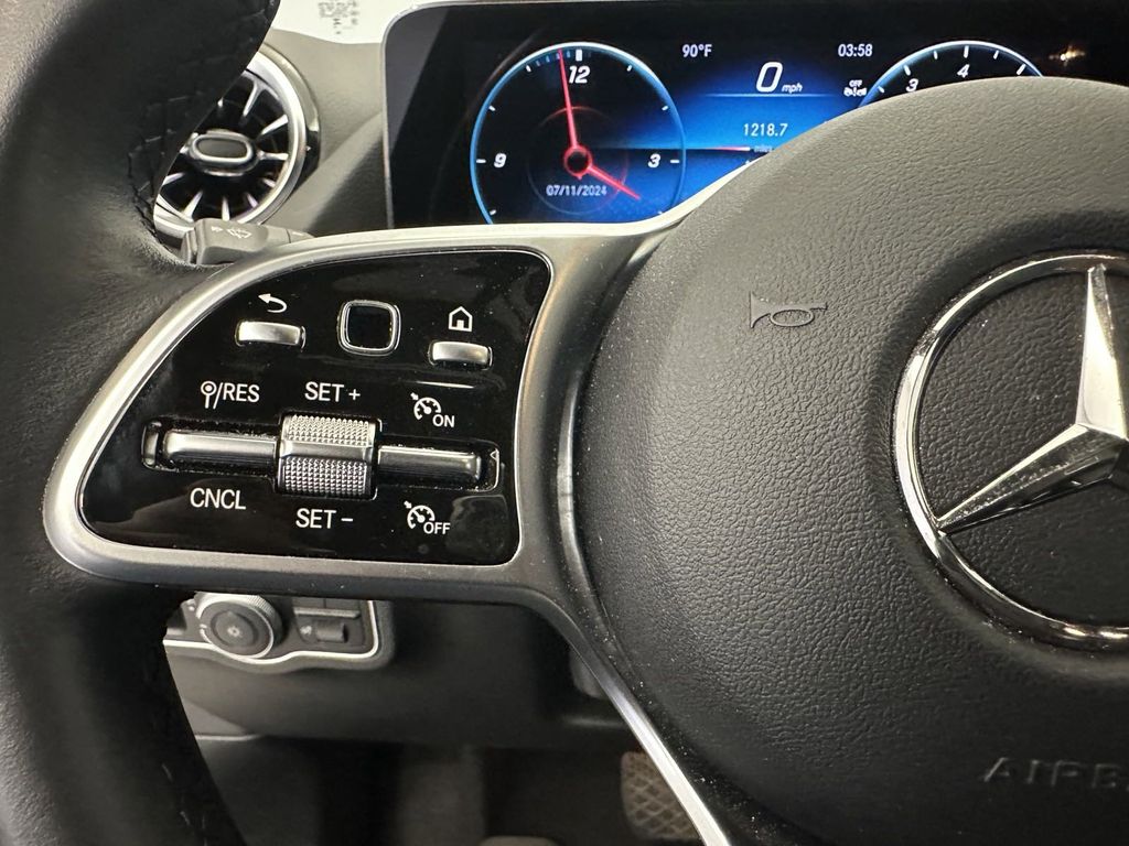 2023 Mercedes-Benz GLA GLA 250 32