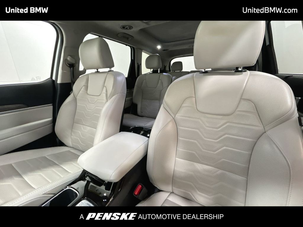 Thumbnail: 2021 Kia Telluride - 13