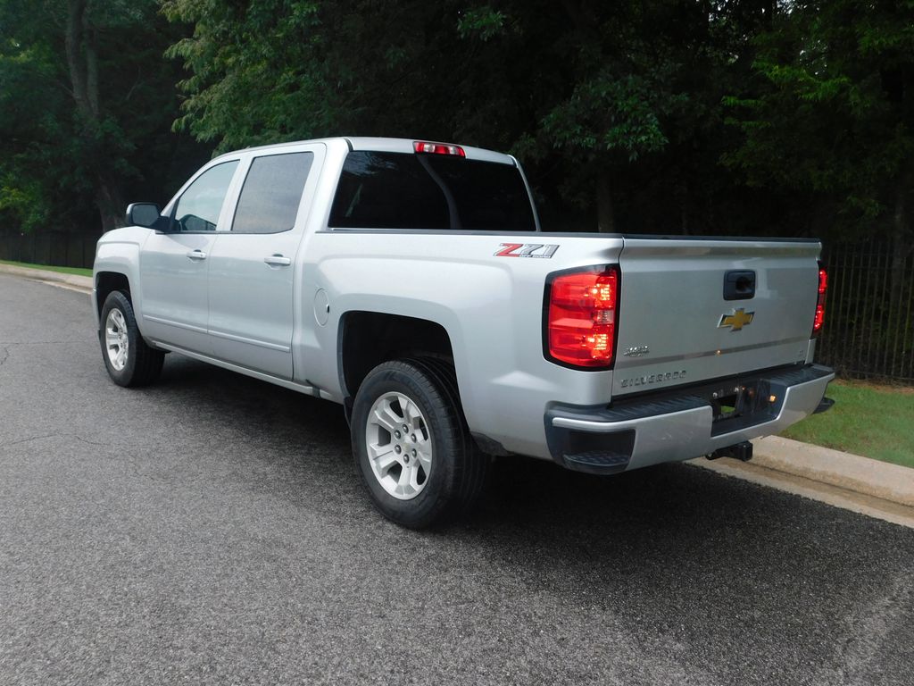 Thumbnail: 2018 Chevrolet Silverado 1500 - 3