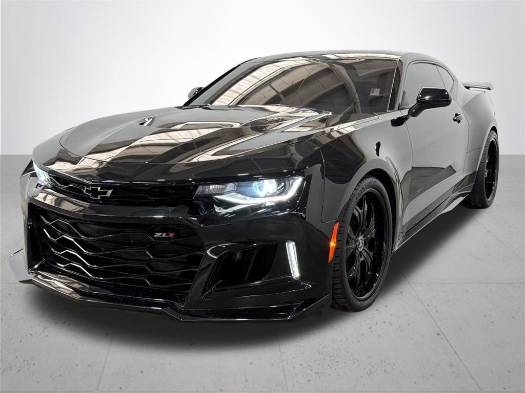 2020 Chevrolet Camaro ZL1 photo 2
