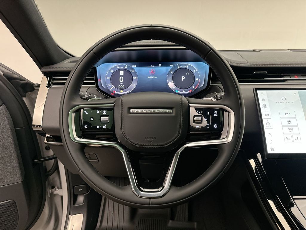 2025 Land Rover Range Rover Sport SE 13