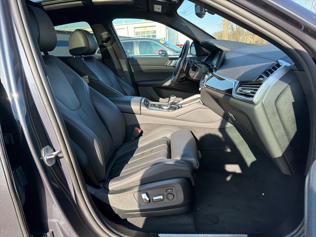 Thumbnail: 2021 BMW X6 - 26