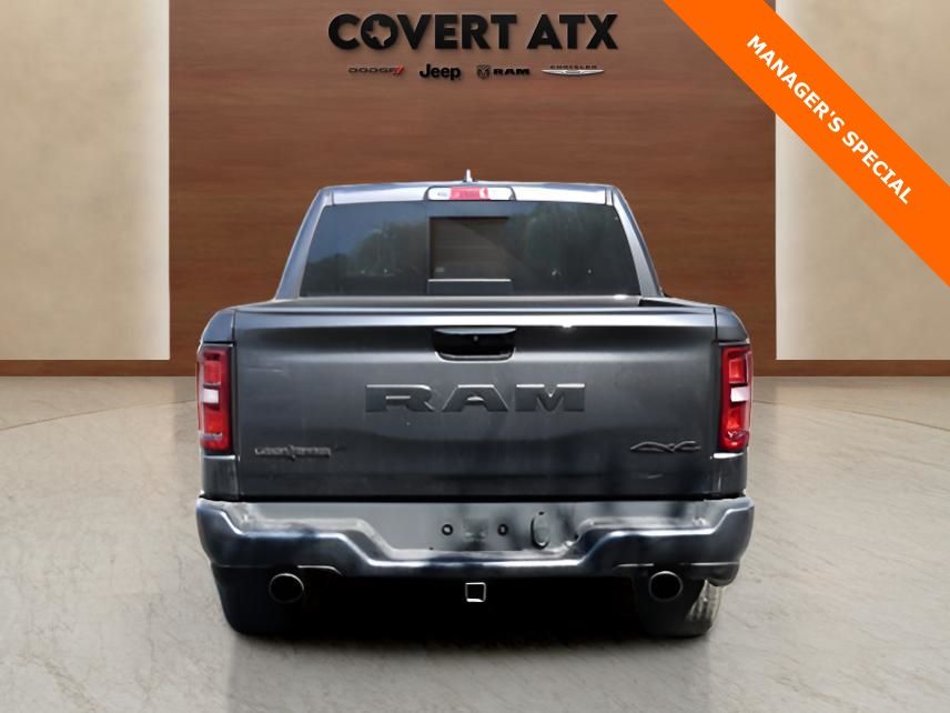 View vehicle photo 4