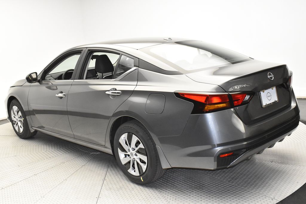 Thumbnail: 2025 Nissan Altima - 7