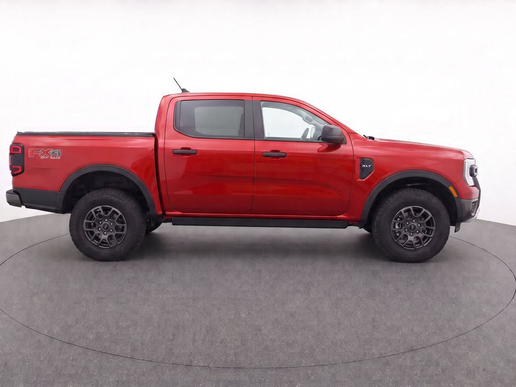 Used 2025 Red Ford XLT image 8