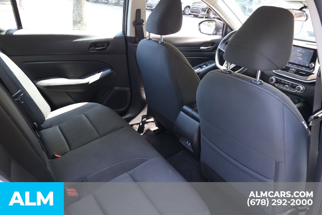 Used 2025 Black Nissan 2.5 SV image 21
