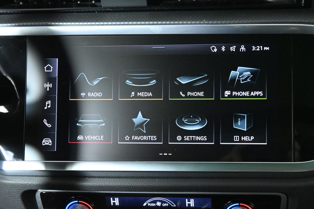 Thumbnail: 2025 Audi Q3 - 18