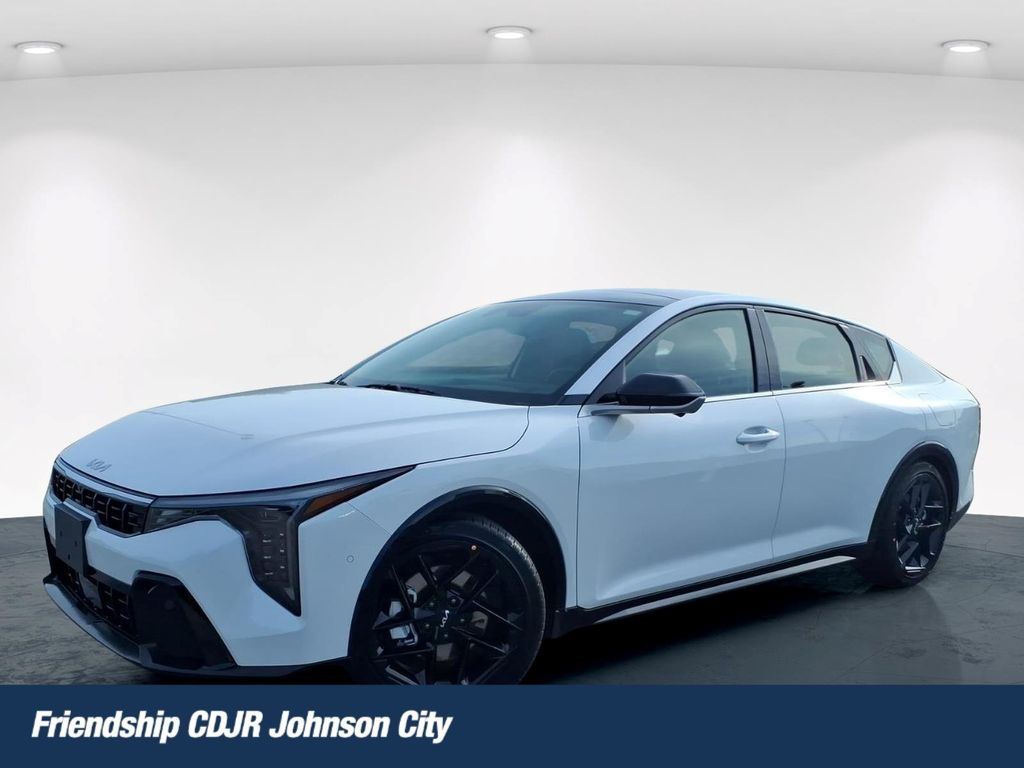 Snow White Pearl 2025 Kia K4 Sedan Front-Wheel Drive 8-Speed Automatic