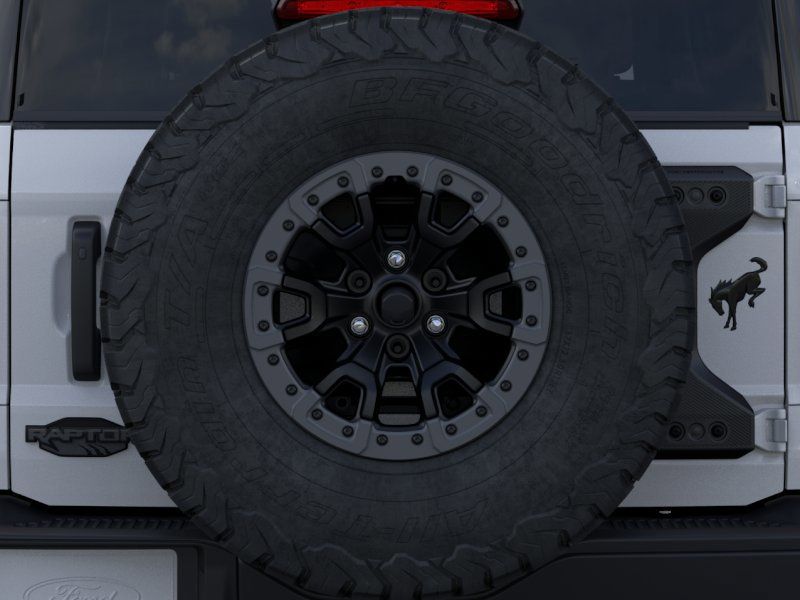 New 2025 Oxford White Ford Raptor image 24