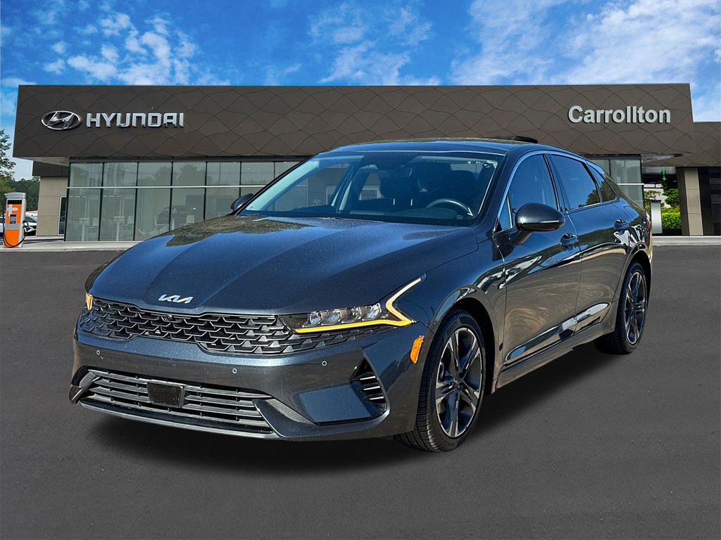 2024 Kia K5 EX's photo